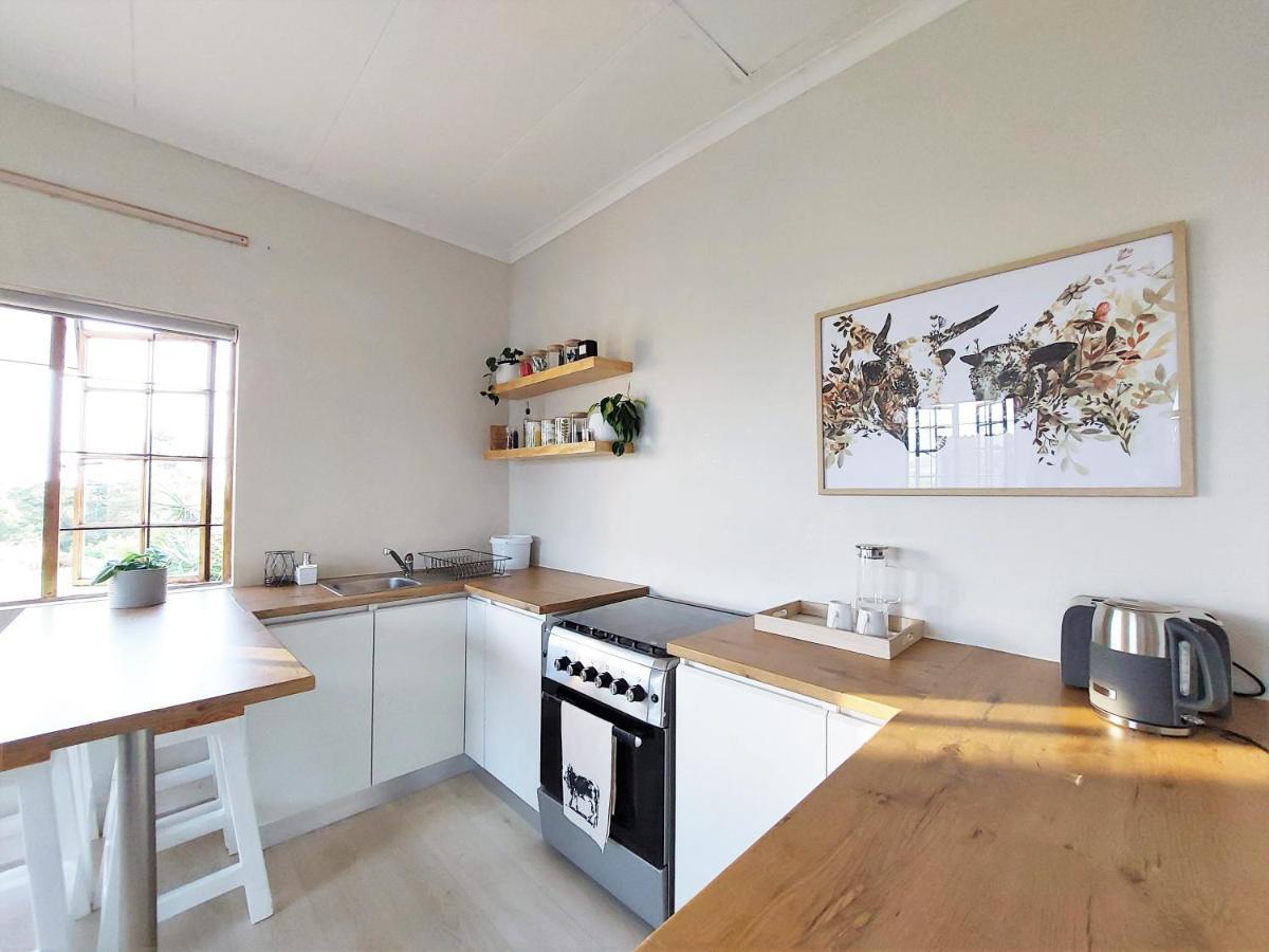 Upmarket Off Grid Cottage On Organic Farm In Secure Estate Howick Exterior photo